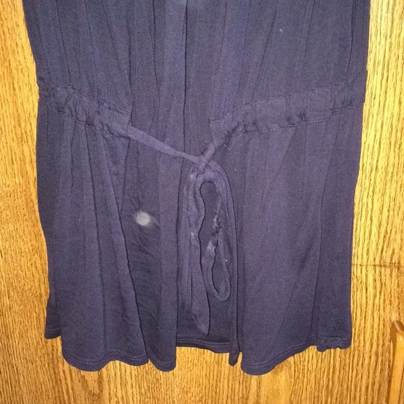 ❌SOLD❌ Mossimo tank - Picture 5 of 5